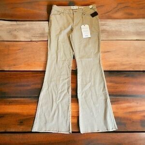 RE Generation by Celebrity Pink Flower Mid-Rise Jeans